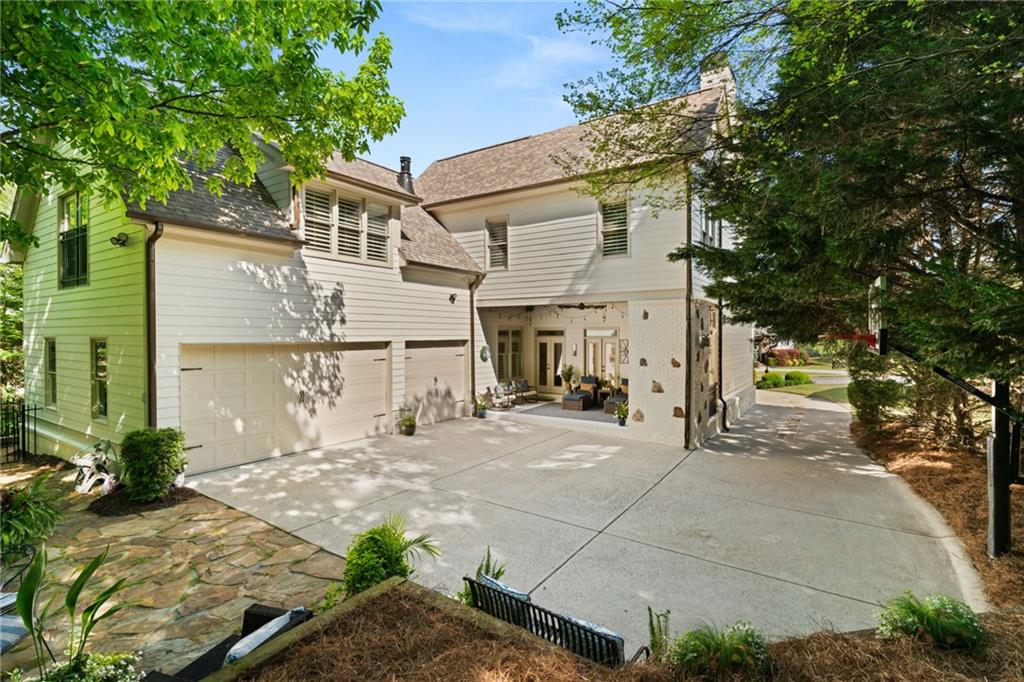 3290 Camellia Lane
