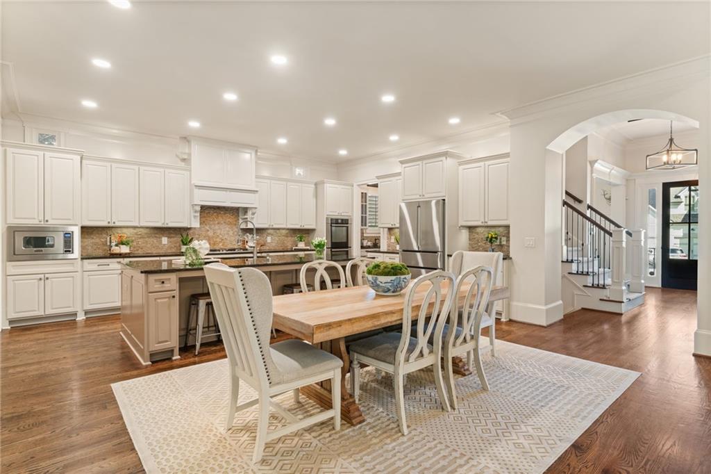 3290 Camellia Lane