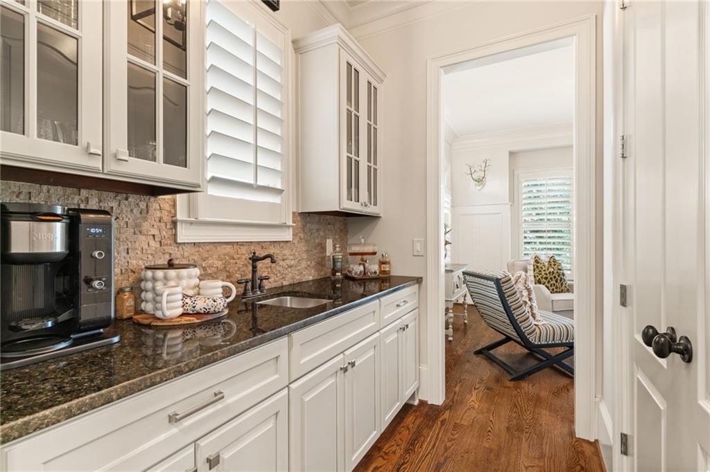 3290 Camellia Lane
