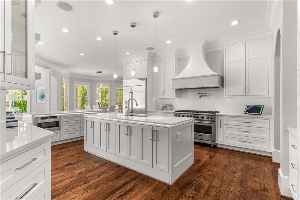 3215 Oxleas Court
