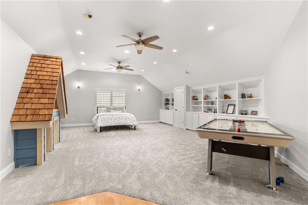 3215 Oxleas Court