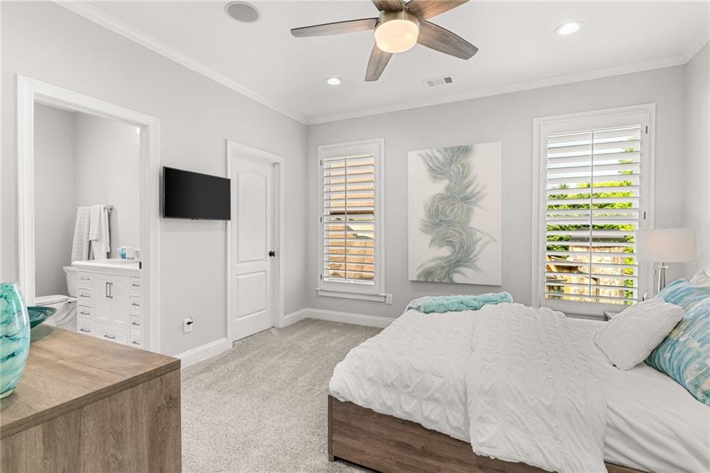 3215 Oxleas Court