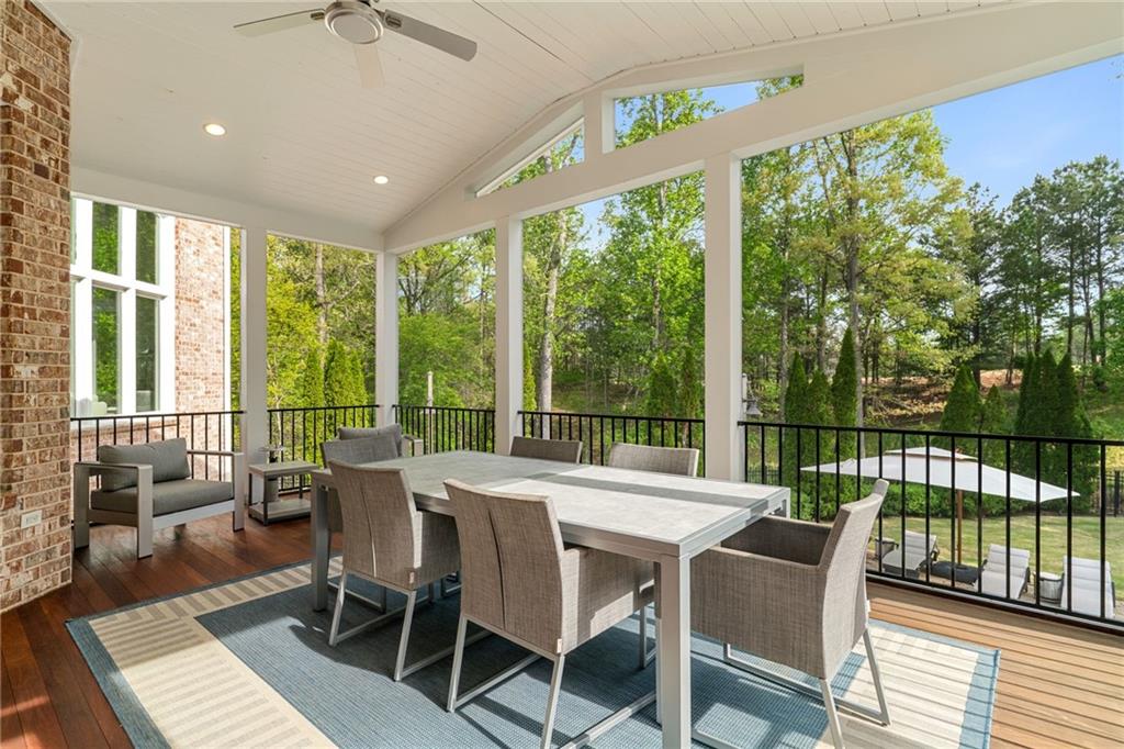 3215 Oxleas Court