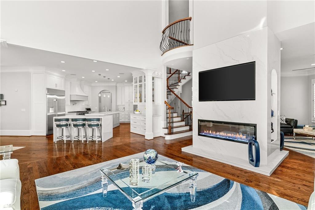 3215 Oxleas Court