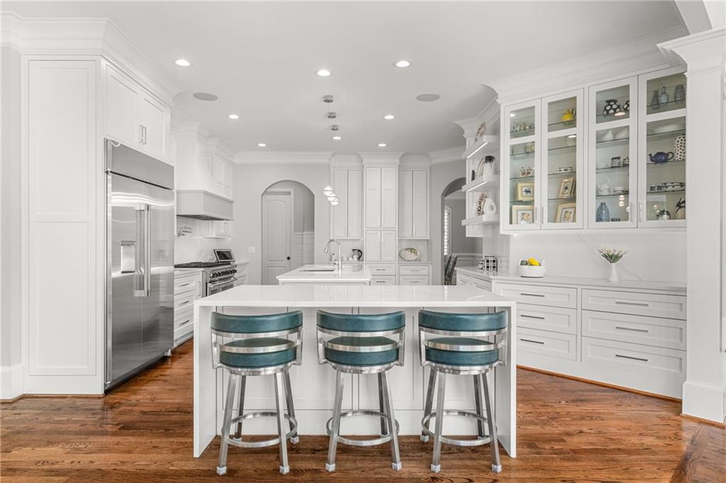 3215 Oxleas Court