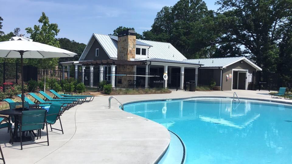 130 WAVERLY Drive