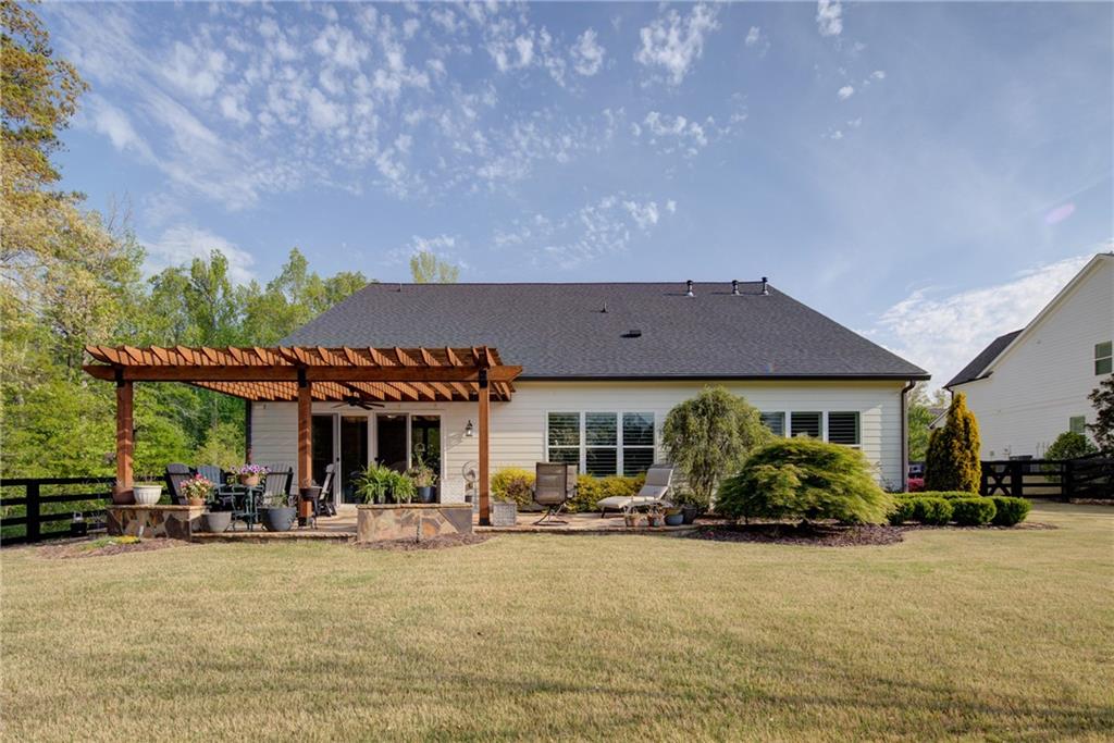 130 WAVERLY Drive