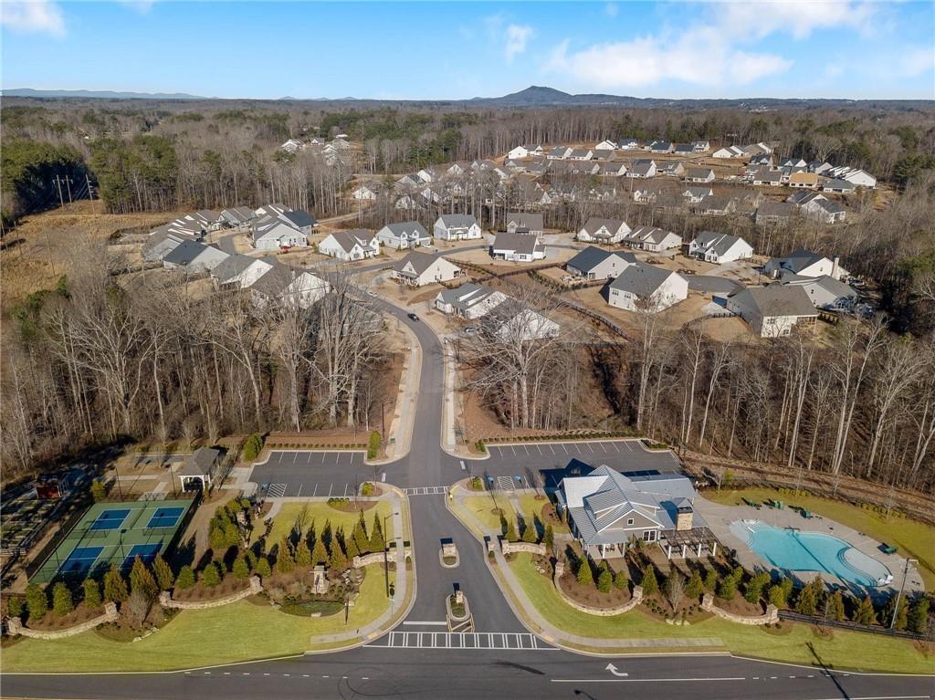 130 WAVERLY Drive
