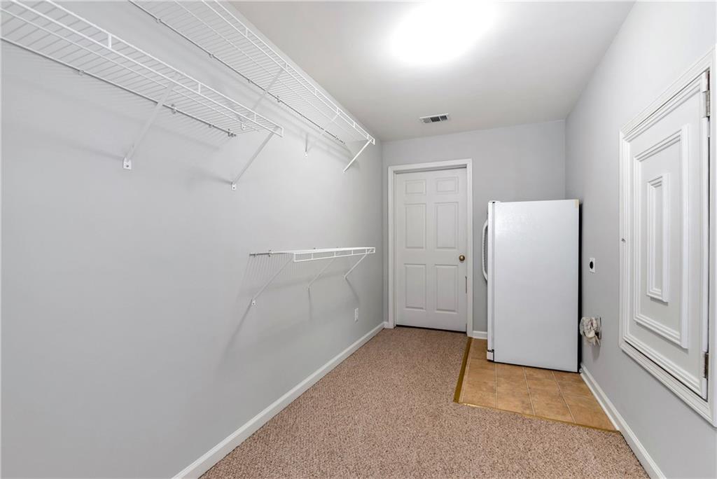 5309 Davenport Manor