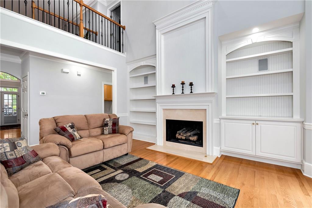 5309 Davenport Manor