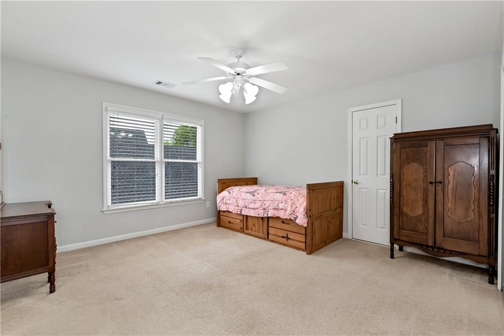 5309 Davenport Manor