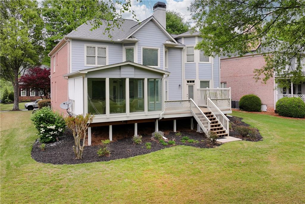 5309 Davenport Manor