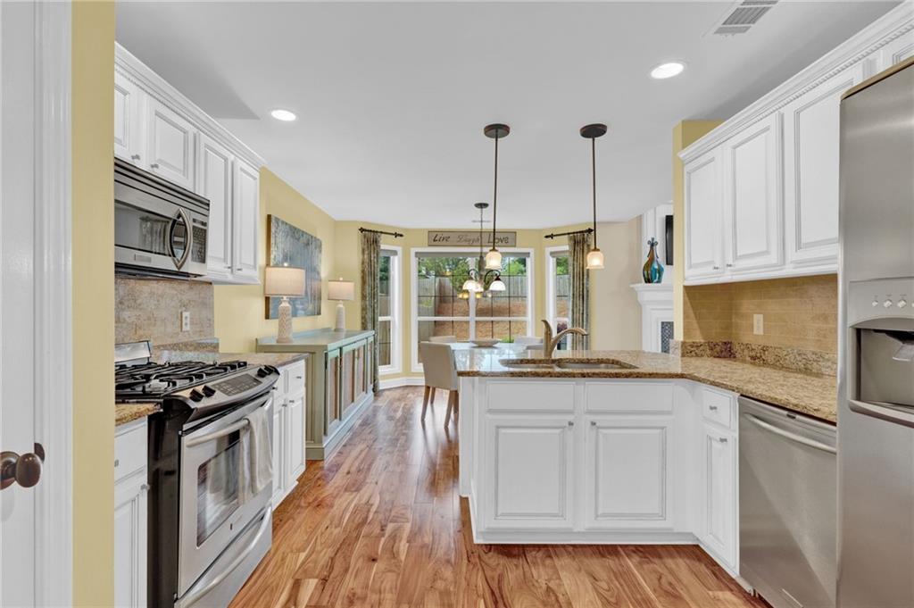 3822 Avensong Village Circle