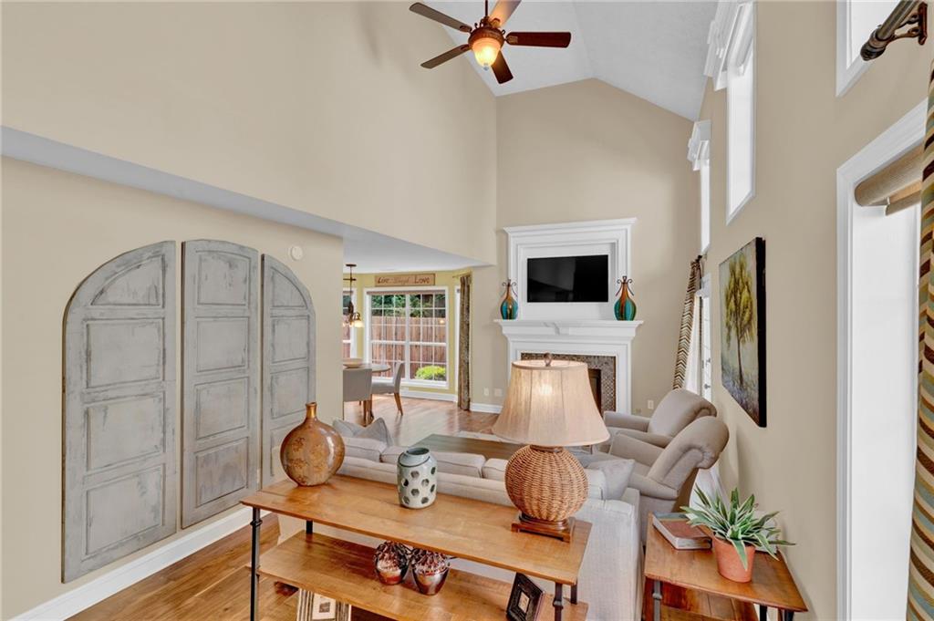 3822 Avensong Village Circle