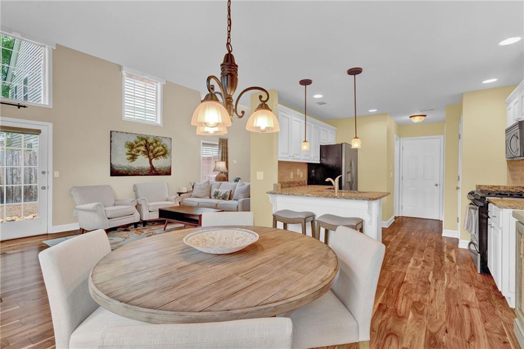 3822 Avensong Village Circle