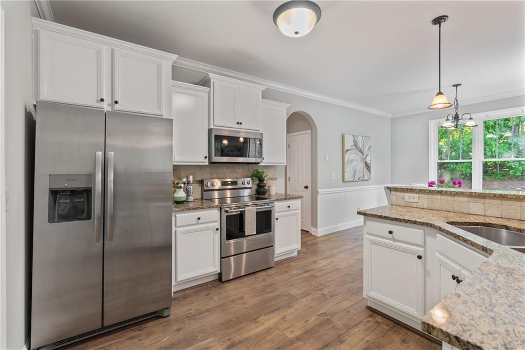 105 Glen Cedar Lane