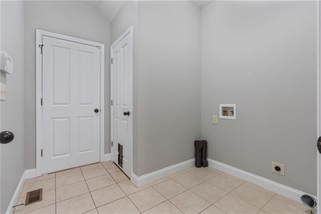 105 Glen Cedar Lane