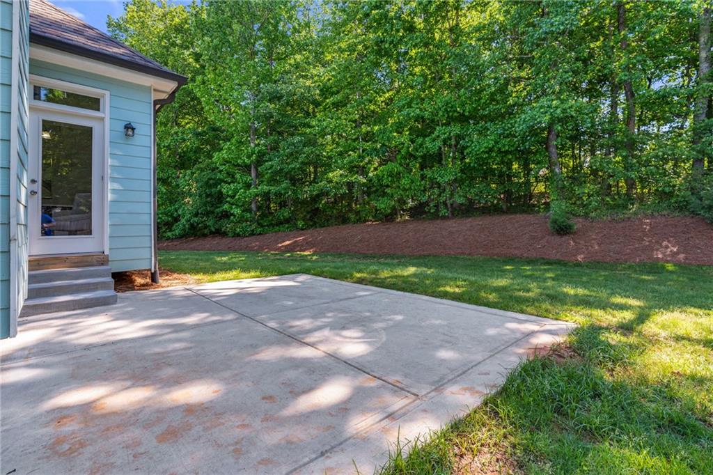 105 Glen Cedar Lane