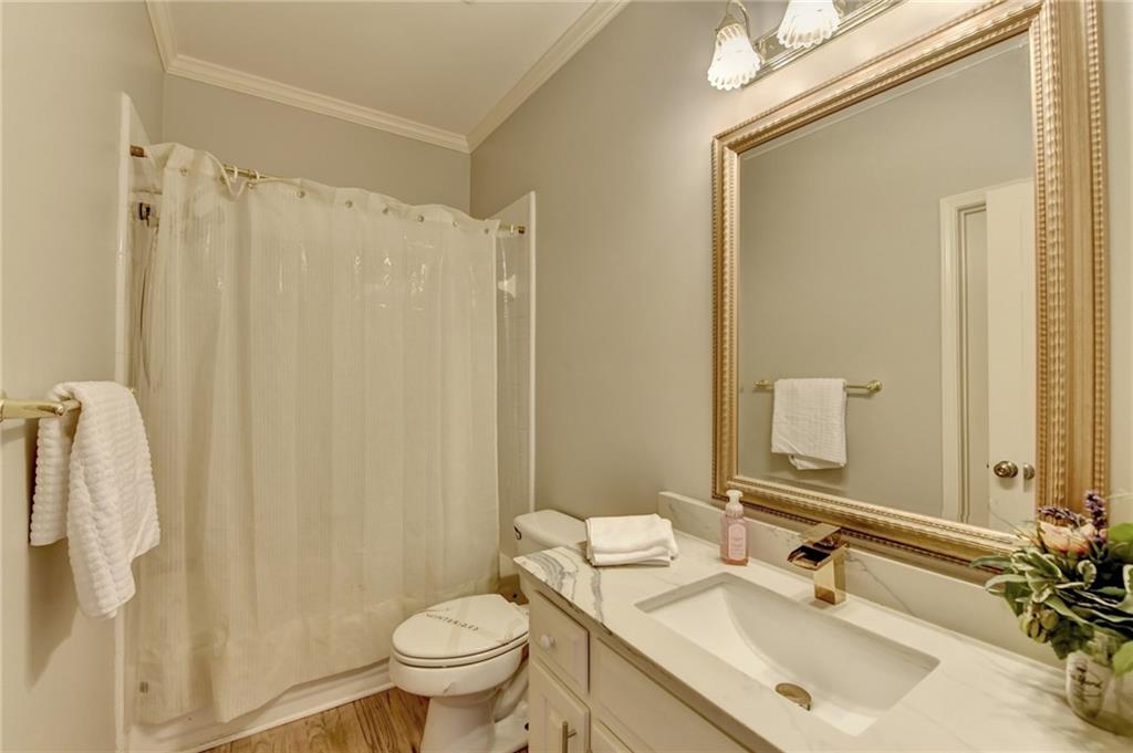340 Kincardine Way