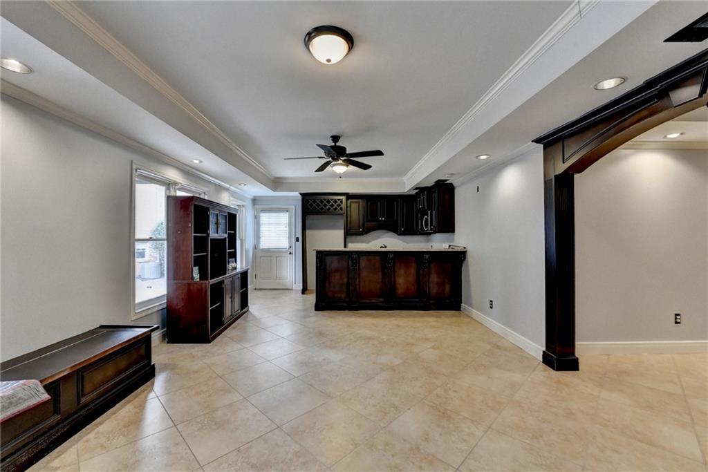340 Kincardine Way