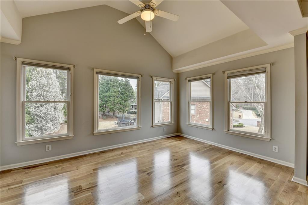 340 Kincardine Way