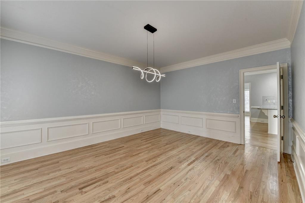 340 Kincardine Way