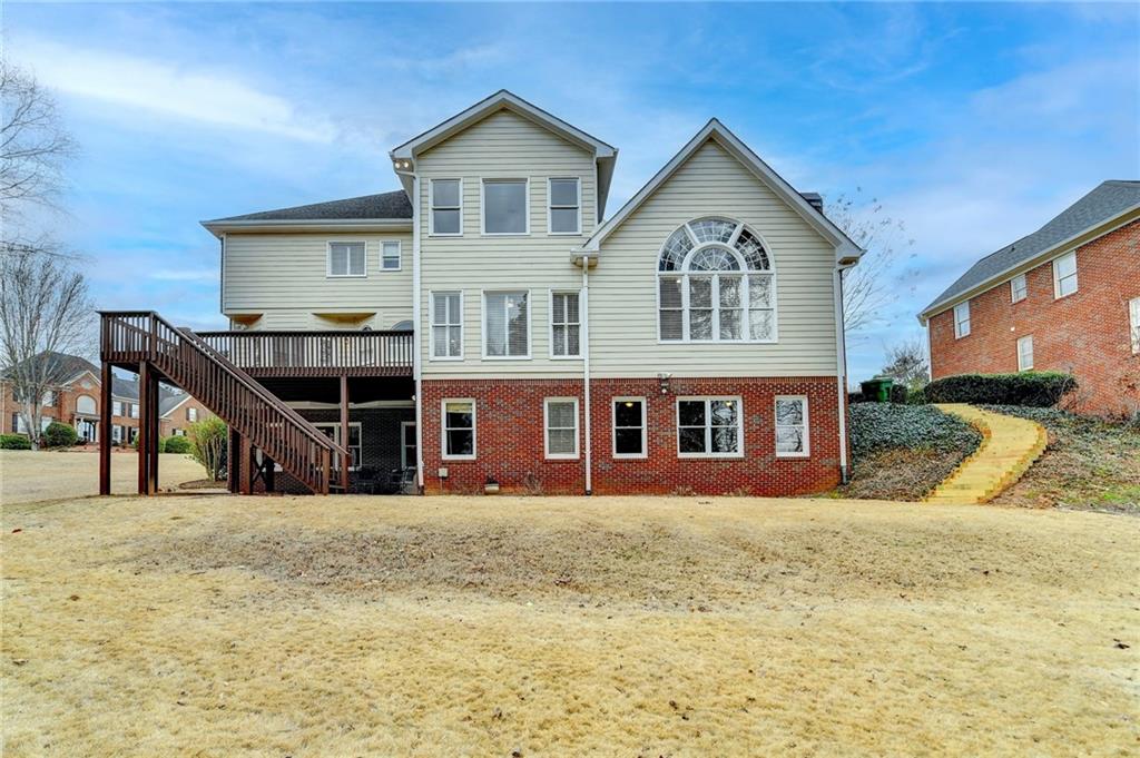 340 Kincardine Way