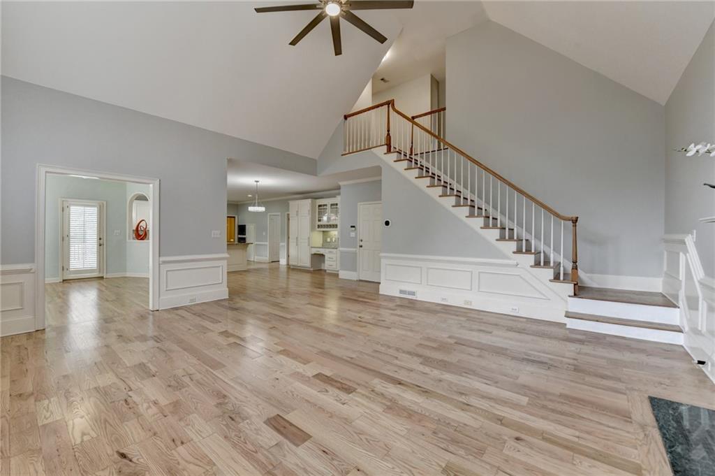 340 Kincardine Way