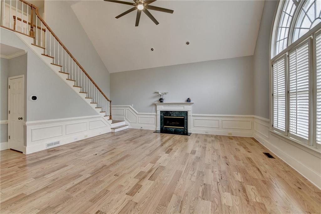 340 Kincardine Way