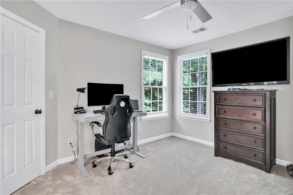 870 River Cliff Court
