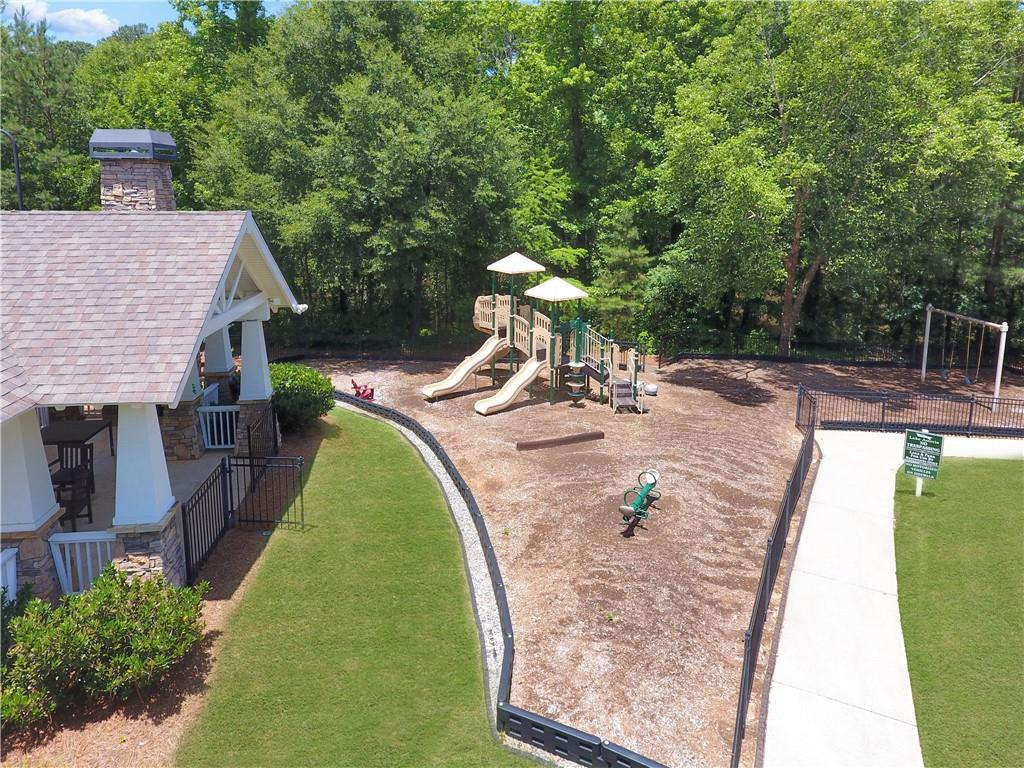 2845 Aquitania Lane