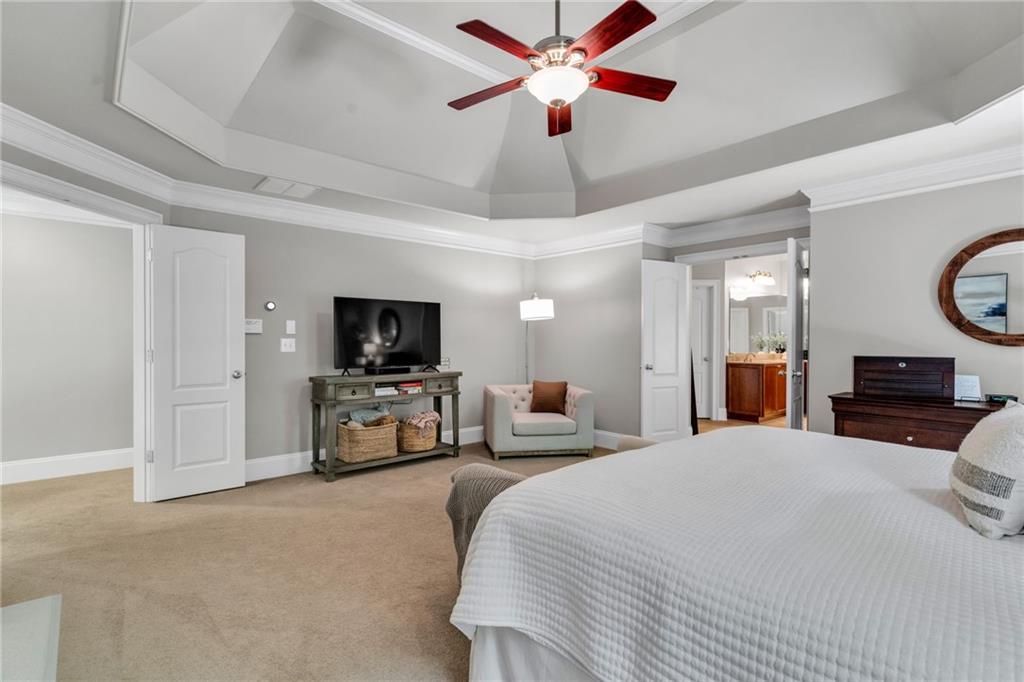 2845 Aquitania Lane