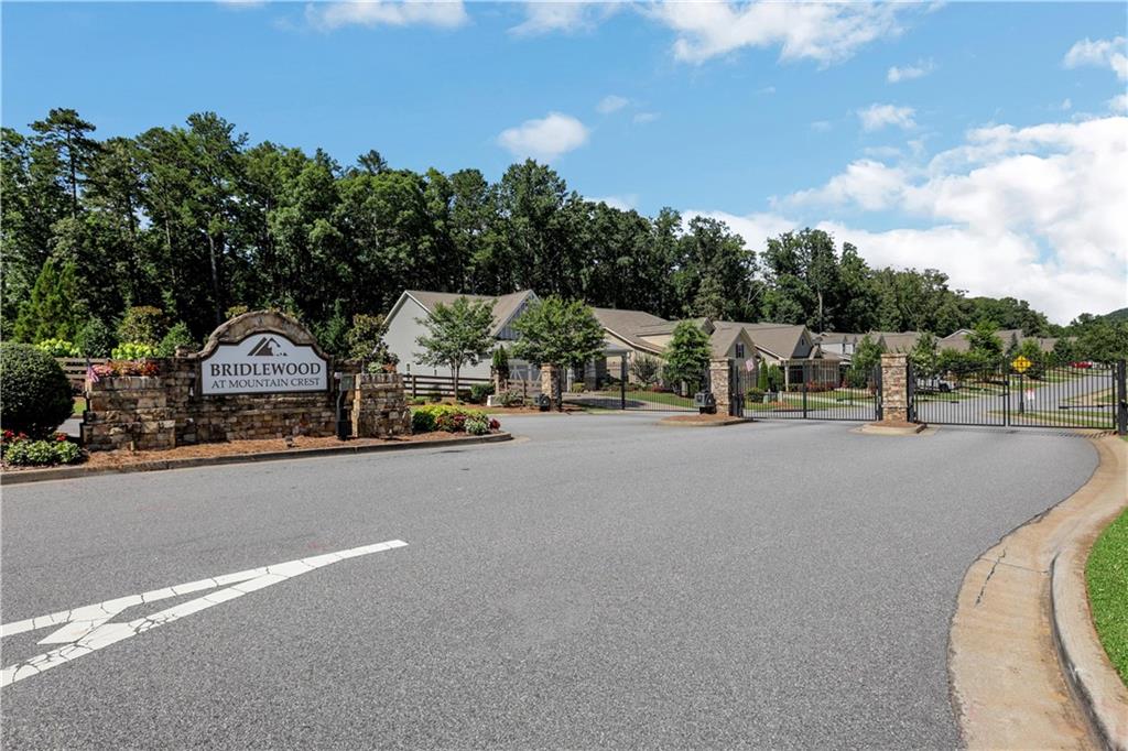 2760 Westlington Circle