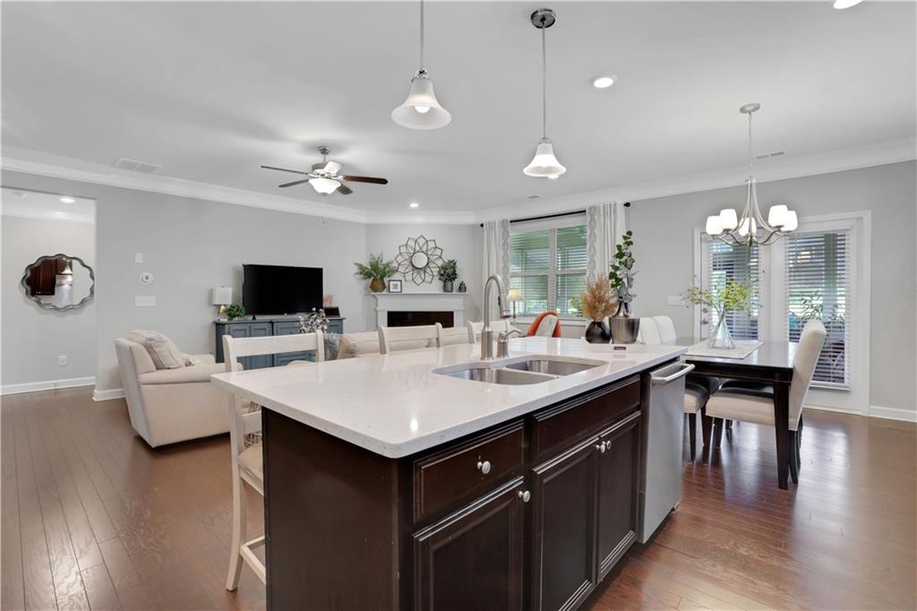 2760 Westlington Circle