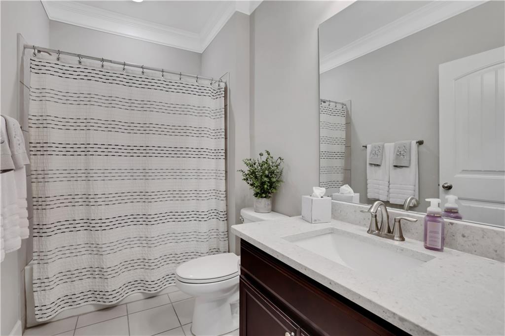 2760 Westlington Circle
