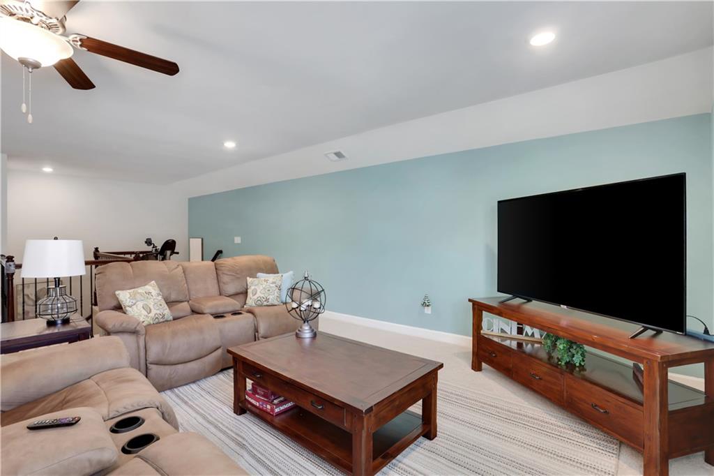 2760 Westlington Circle