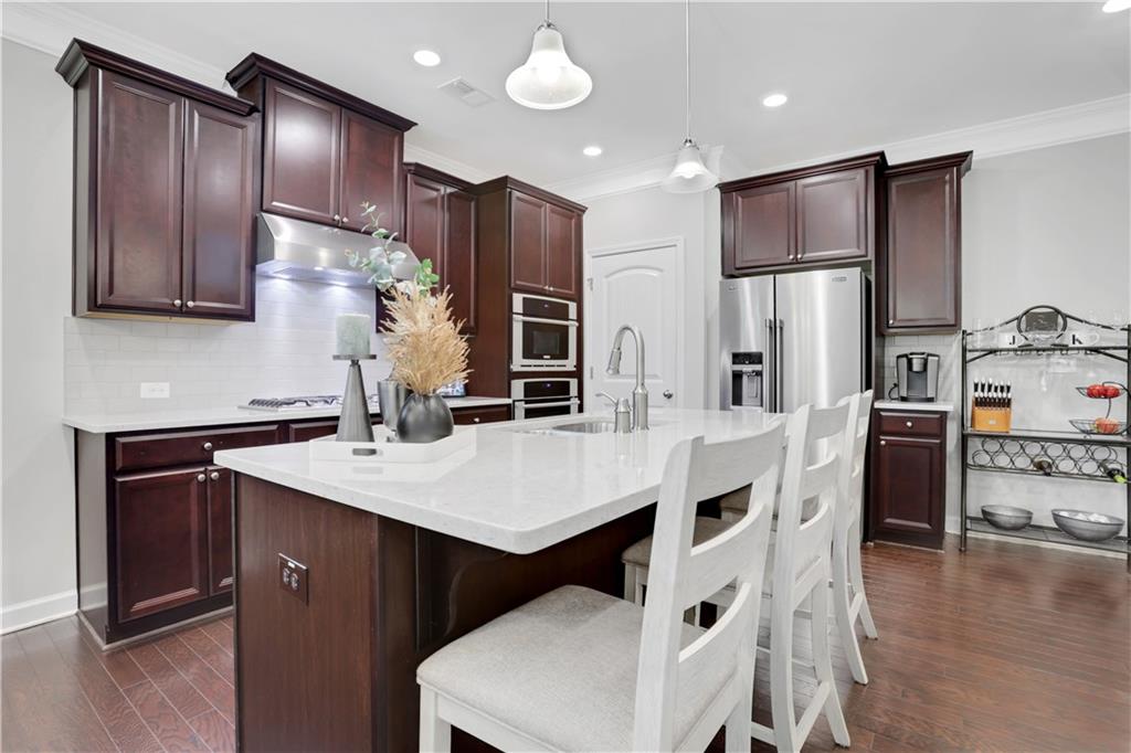 2760 Westlington Circle