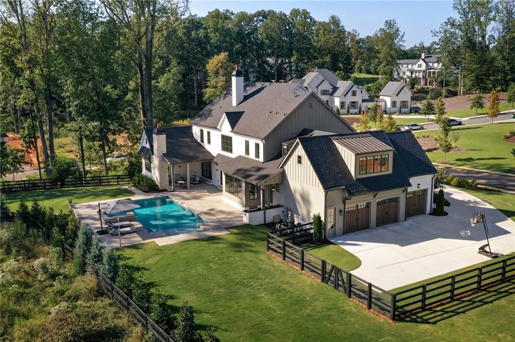 1050 Little River Lane