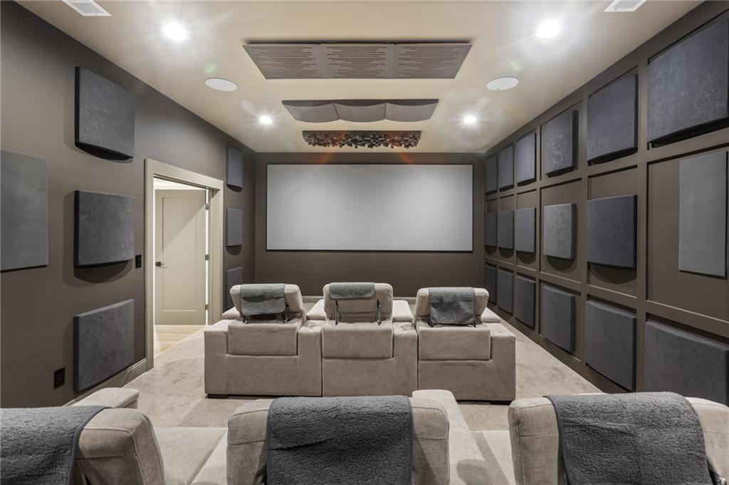 1050 Little River Lane