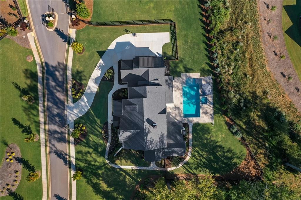 1050 Little River Lane