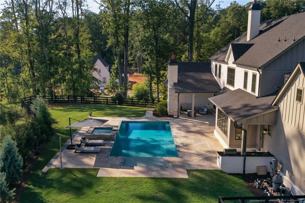 1050 Little River Lane