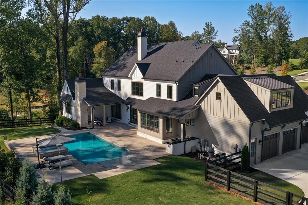 1050 Little River Lane