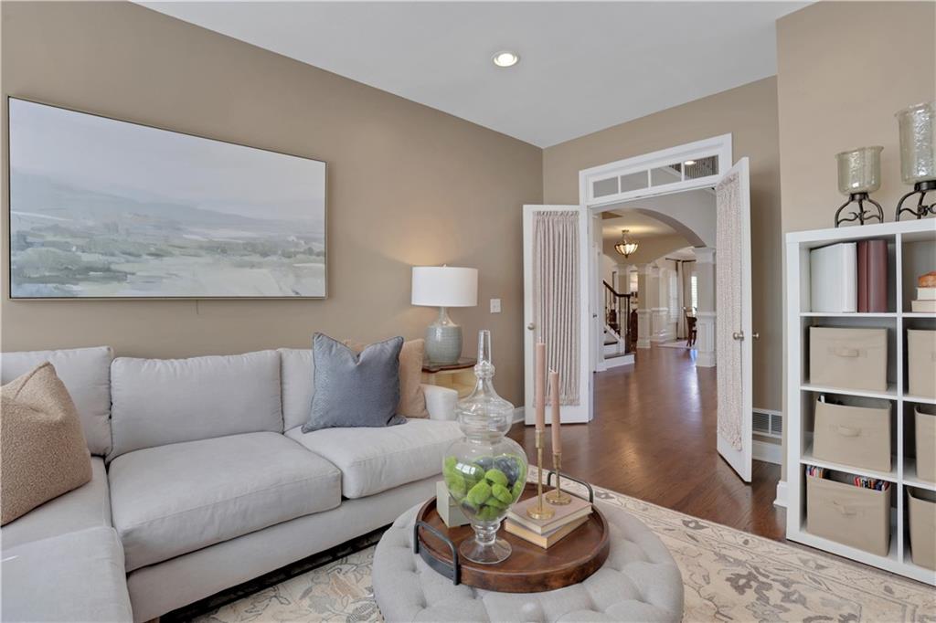 5130 Laurel Park Lane