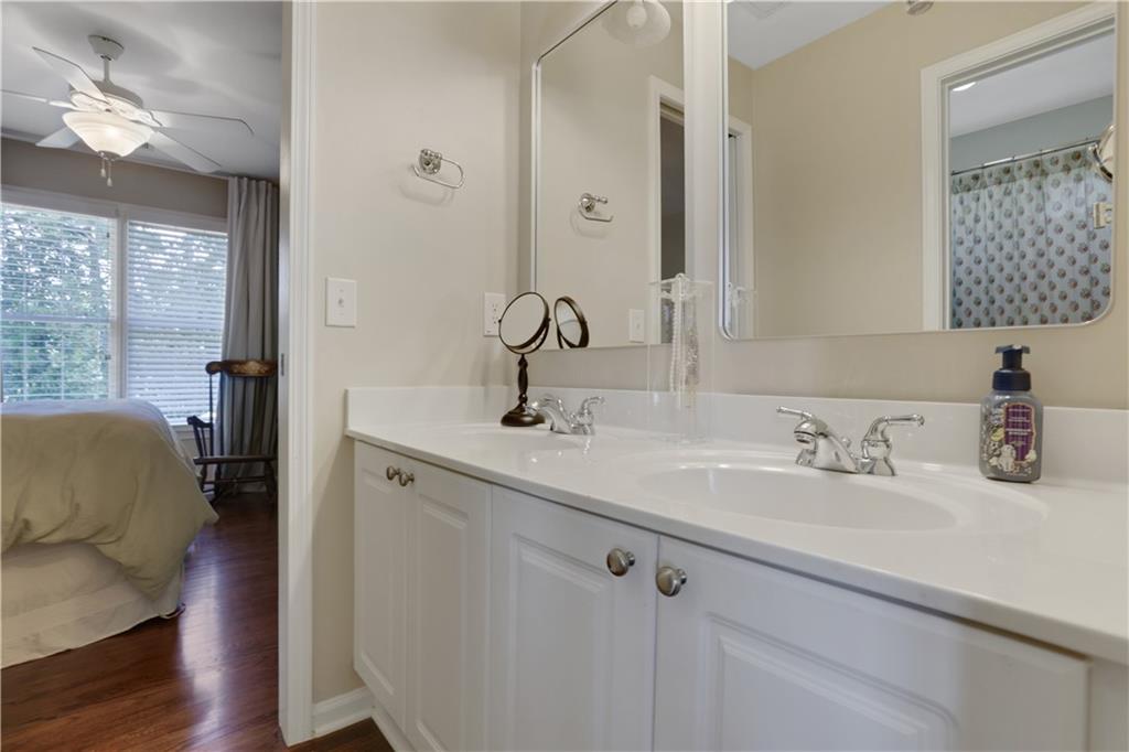 5130 Laurel Park Lane