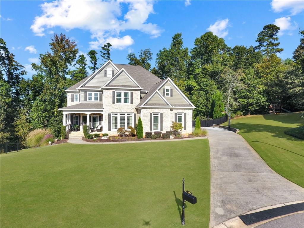 5130 Laurel Park Lane