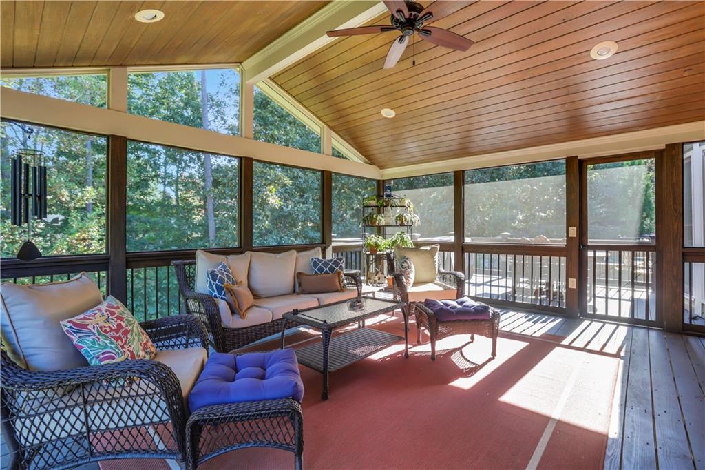 5130 Laurel Park Lane