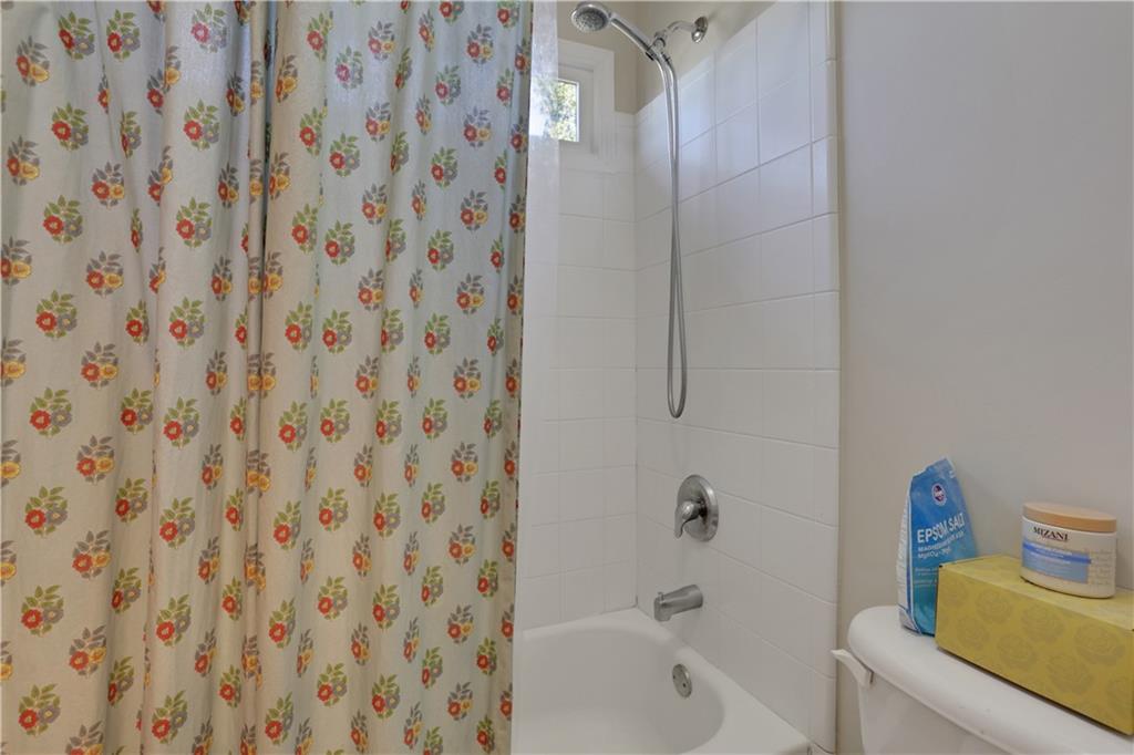 5130 Laurel Park Lane