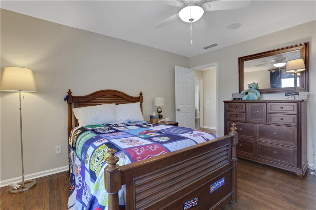 5130 Laurel Park Lane