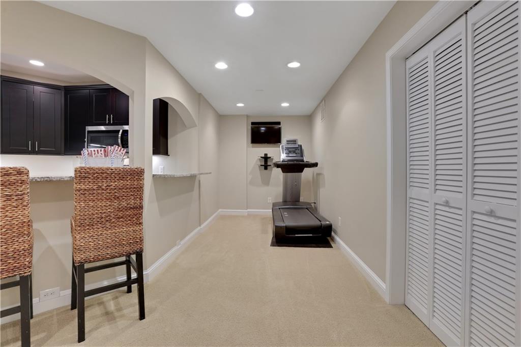 5130 Laurel Park Lane