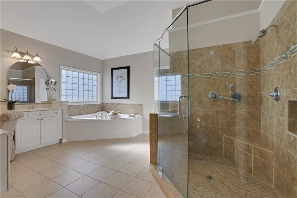 5130 Laurel Park Lane